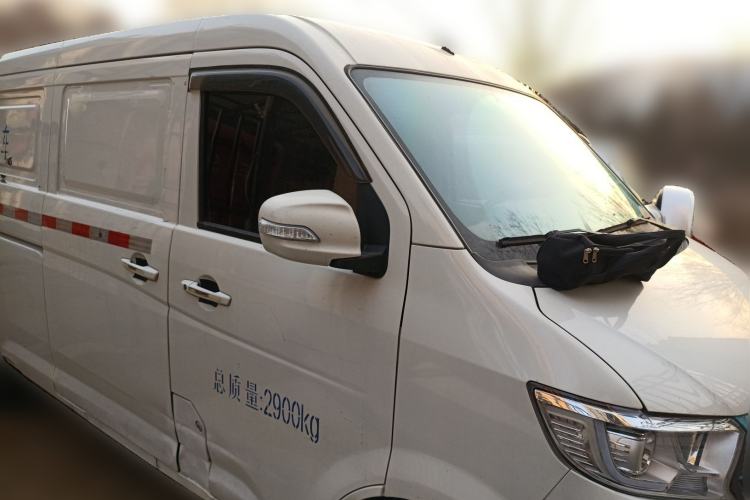 Used CHANGAN KUAYUE Xing V7 EV 2023 250km Dual-Door Smart Enjoyment Version 2 Seats Front Right 45 Deg