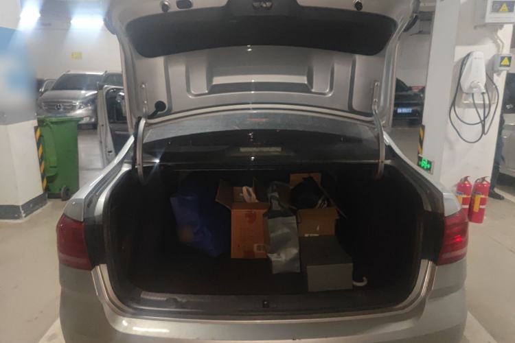 Used Volkswagen Lavida 2015 1.6L Manual Comfort Edition