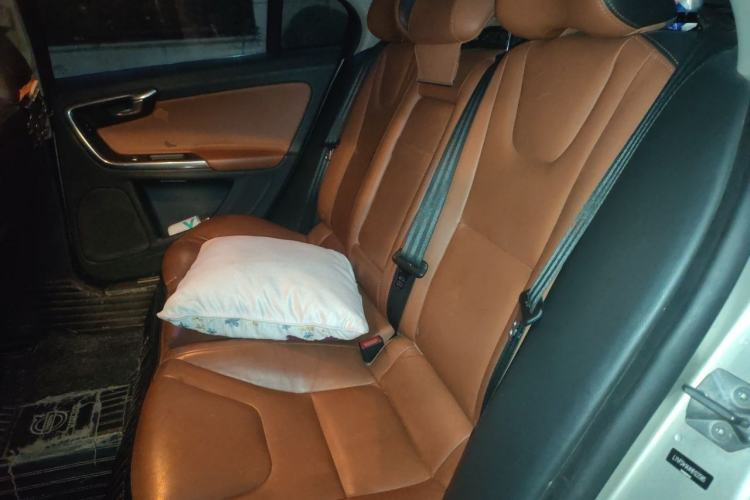 Used Volvo S60 2016 S60L T4 Zhiyuan Edition