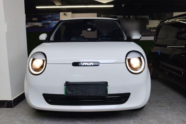 Used CHANGAN NEVO Lumin 2023 205km Xiangqin Version Front