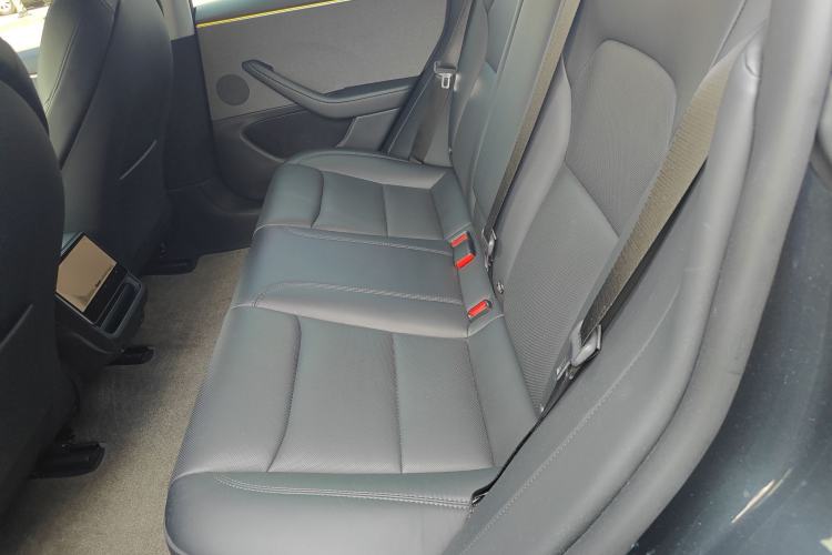 Used Tesla Model 3 2023 Rear-Wheel-Drive Version
