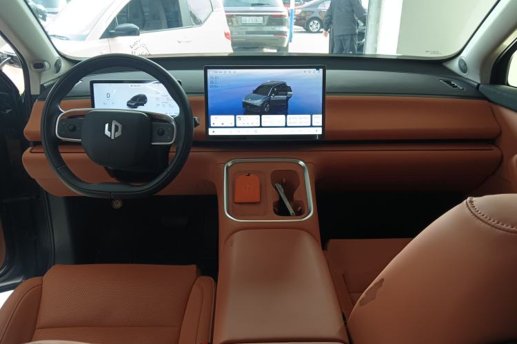 Used Leapmotor C16 2026 Extended-Range 280 LiDAR Zhizun Edition 6 Seats