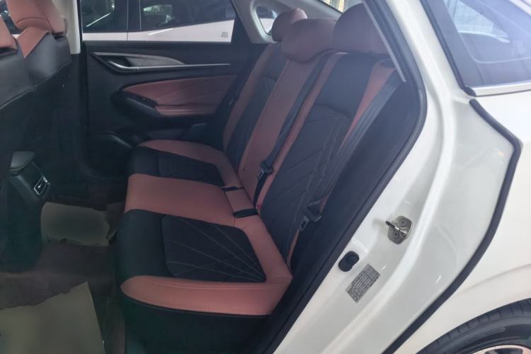 Used Changan Eado 2023 Changan Edition PLUS Blue Whale NE 1.4T GDI DCT Prestige Version
