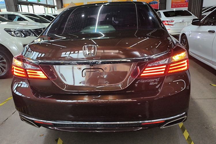 Used Honda Accord 2016 2.4L Comfort Edition Rear