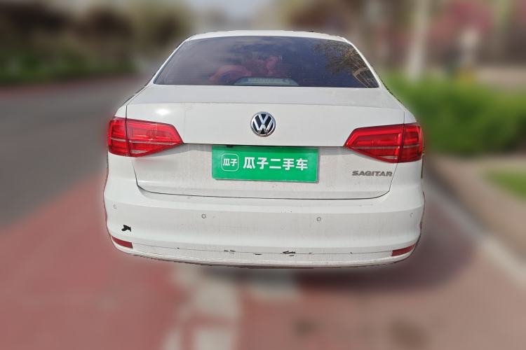 Used Volkswagen Sagitar 2015 1.6L Manual Comfort Model Rear