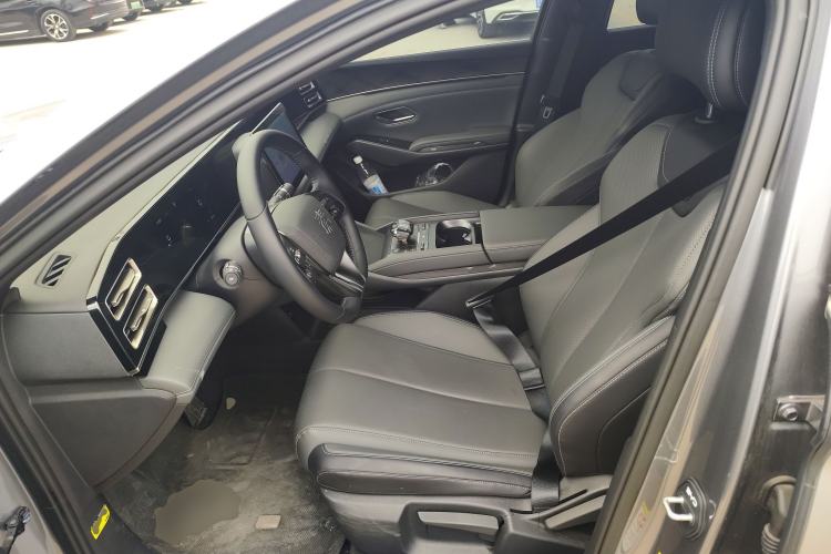 Used BYD Qin L 2024 DM-i 80KM Leading Model Left Front Seat