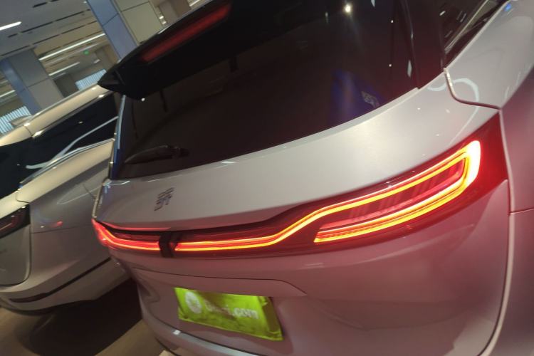 Used JETOUR Shanhai L9 2025 1.5TD 2DHT Flagship Edition 6 Seats
