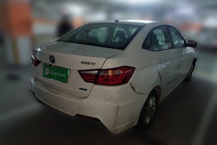 Used Changan Alsvin V7 2015 1.6L Manual LeShang Edition China V Standard
