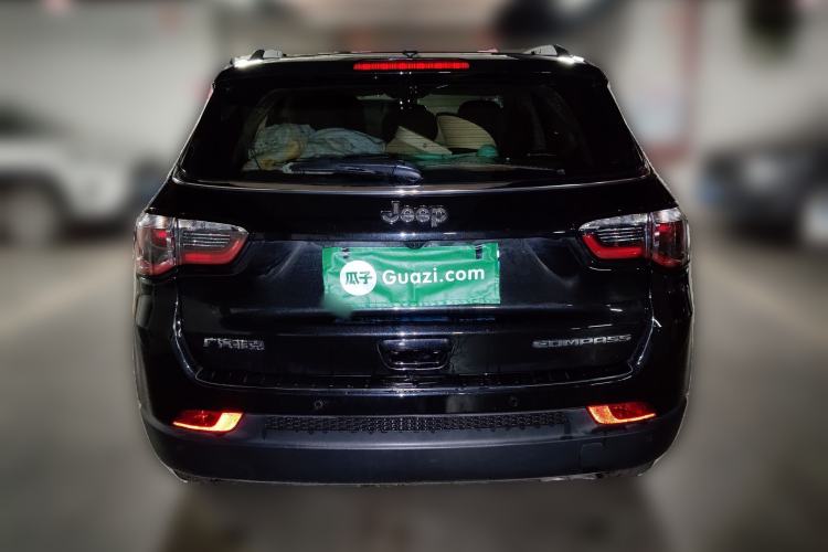 Used Jeep Compass 2019 220T Automatic Family Edition
