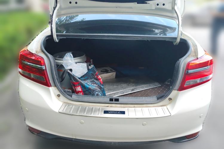 Used Toyota YARiS L Zhi Xiang 2017 1.5E CVT Dynamic Edition Trunk