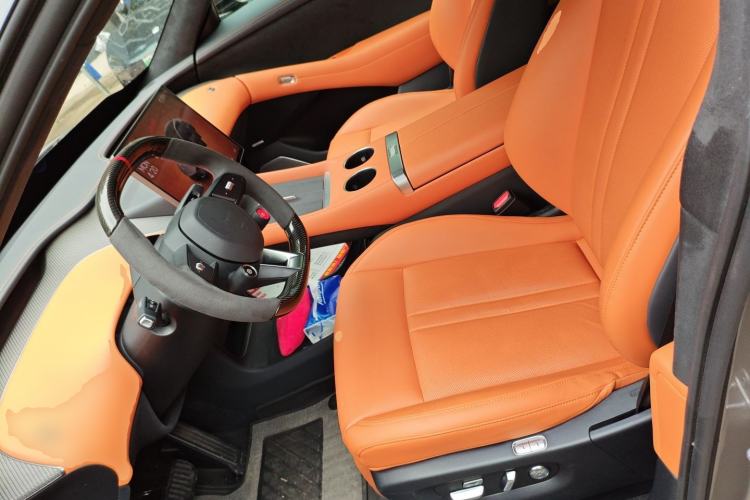 Used Xiaomi Auto YU7 2025 Ultra-Long Range High-Performance All-Wheel-Drive Max Edition
