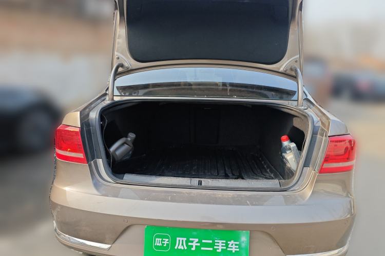 Used Volkswagen Magotan 2012 Revised Version 1.8TSI Leading Edition