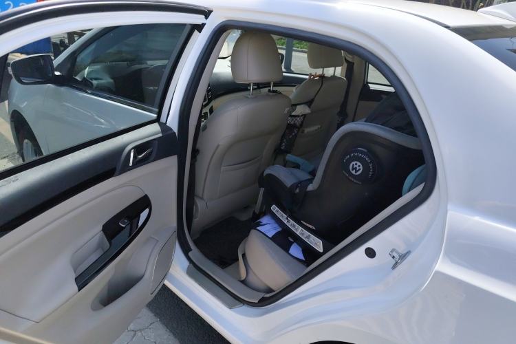 Used BYD e5 2017 300 Prestige Edition Left Rear Seat