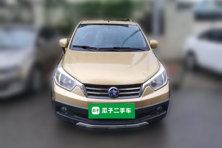 Used Venucia R50X 2013 1.6L Manual Model
