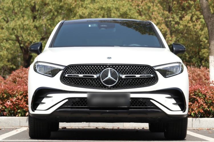 Used Mercedes-Benz GLC Coupe 2025-Year Restyled GLC 260 4MATIC Coupe SUV
