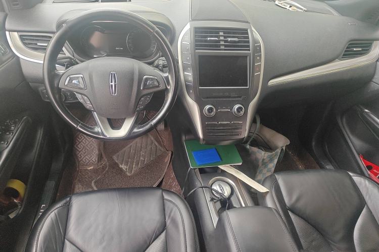 Used Lincoln MKC 2017 2.0T Two-Wheel Drive Deluxe Edition
