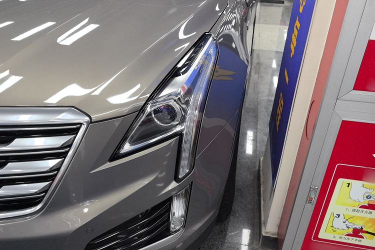 Used Cadillac XT5 2018 25T Luxury Model