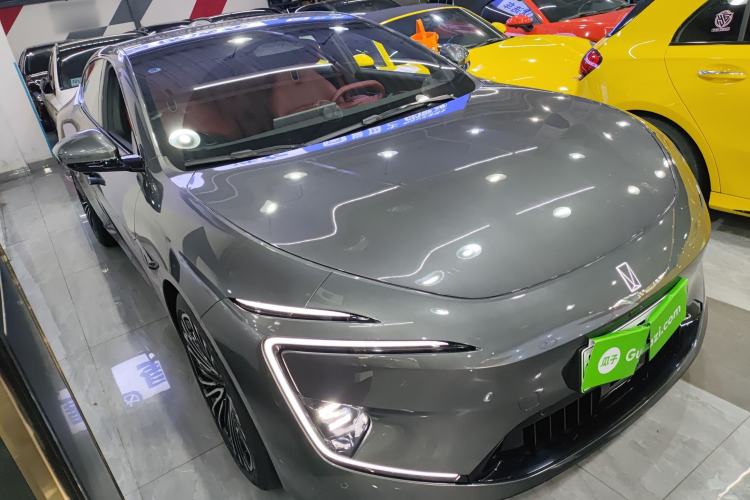 Used Avatr 12 2025 Updated Ultra All-Electric Four-Wheel Drive Exterior 1