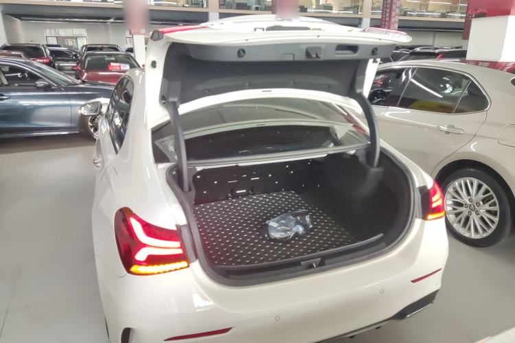 Used Mercedes-Benz A-Class 2021 A 200 L Sport Sedan Fashion Model