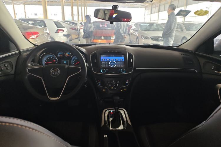 Used Buick Regal 2015 1.6T Leading Technology Model
