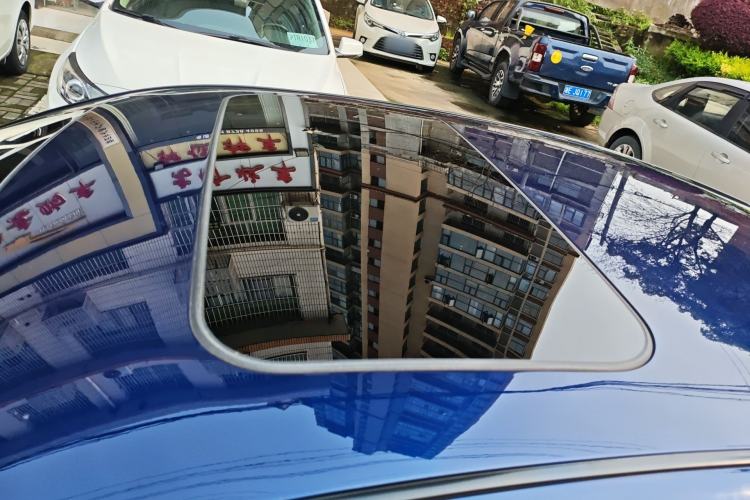 Used Infiniti Q50L 2018 2.0T Enjoyment Version China V Standard Roof