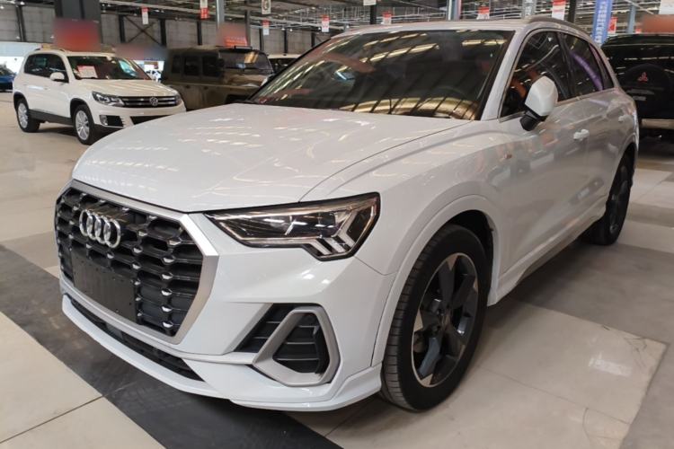 Used Audi Q3 2019 35 TFSI Fashion Dynamic Model