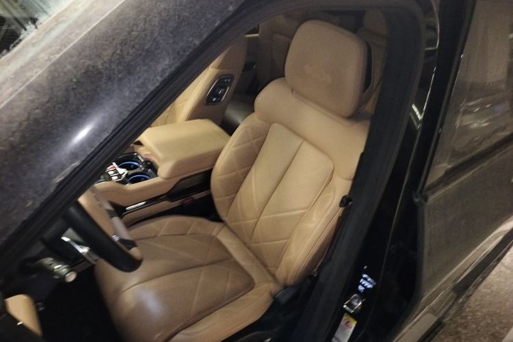 Used Formula Leopard Leopard 8 2025 Smart & Brave Flagship Edition 7 Seats