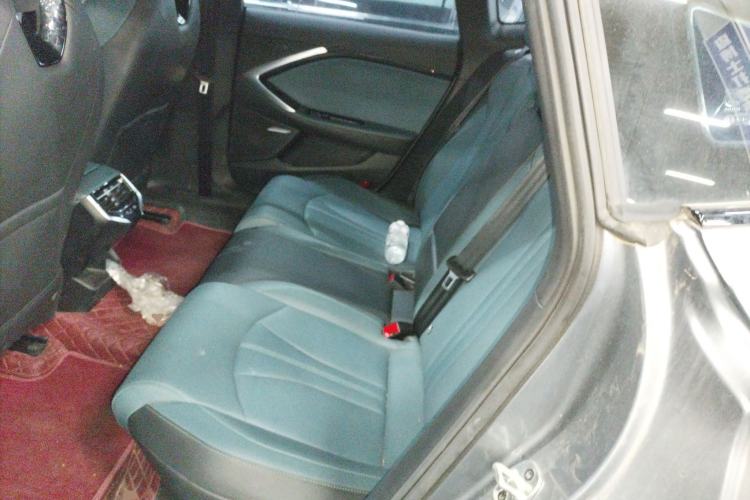 Used MG 7 2023 1.5T DCT Luxurious Supreme Edition