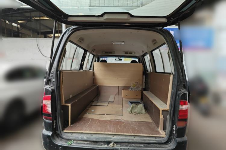 Used Jinbei Express 2017 2.0L Classic Version V19 Trunk