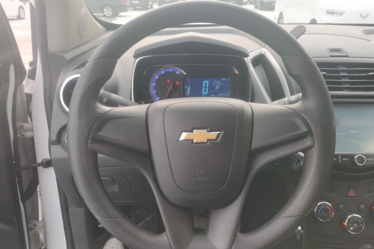 Used Chevrolet Trax 2016 1.4T Automatic Two-Wheel Drive Comfort Version with Sunroof