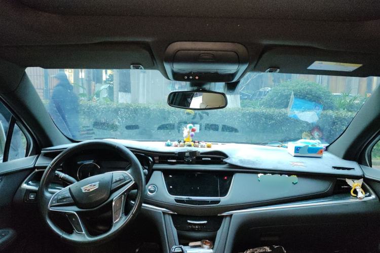 Used Cadillac XT5 2021 28T Luxury Model