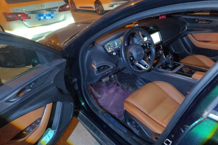 Used Jaguar XEL 2022 2.0T 250 PS R-DYNAMIC S Advanced Sport Edition Driver Seat