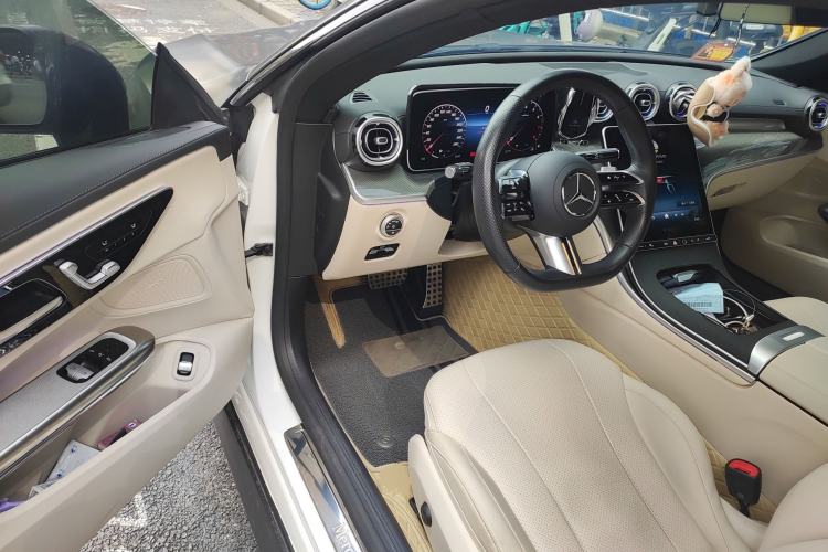 Used Mercedes-Benz CLE 2024 CLE 260 Coupe Driver Seat