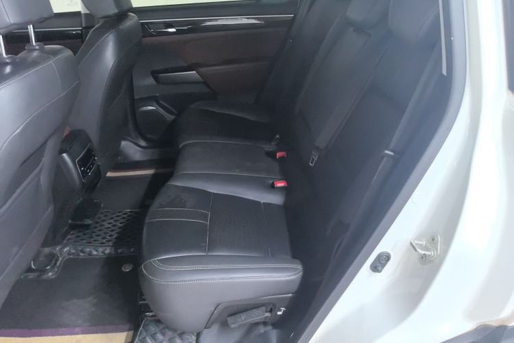 Used GAC Trumpchi GS8 2017 320T Two-Wheel Drive Luxury Smart Connectivity Version (7 Seats)
