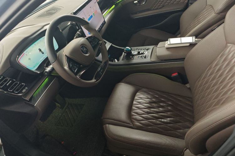 Used BYD Han 2023 DM-i Champion Edition 121KM Prestige Model
