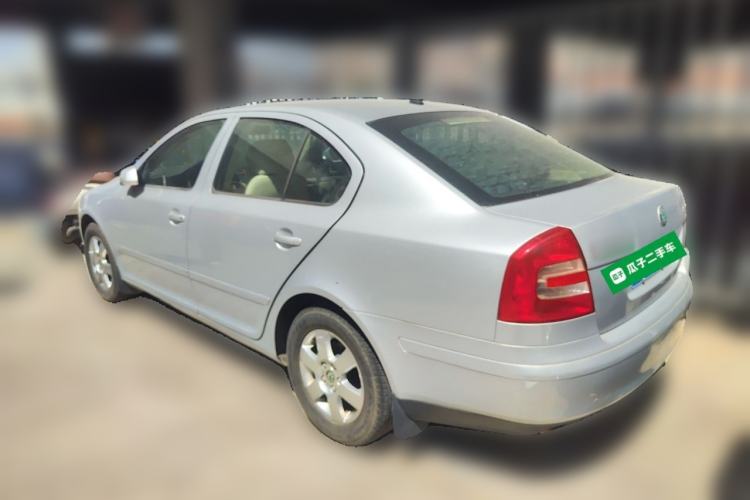 Used Skoda Octavia 2009 1.6L Manual Eado Edition Rear Left 45 Deg