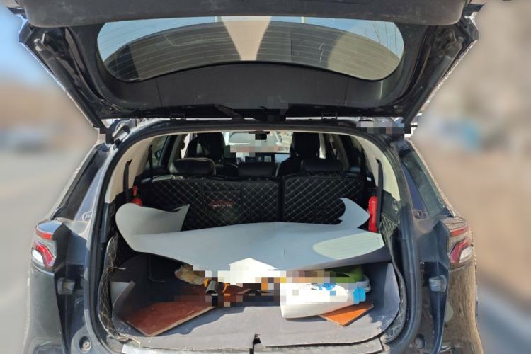 Used BYD Tang New Energy 2018 DM 2.0T All-Wheel Drive Smart Connectivity Luxury Model 7 Seats China V Emission Standard