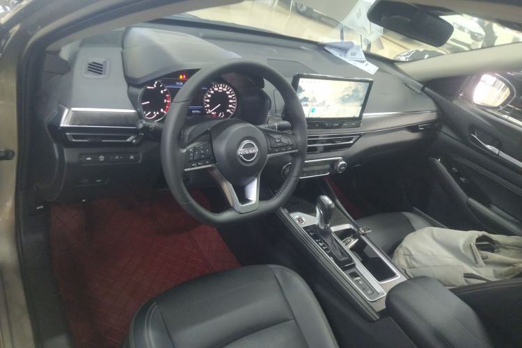 Used Nissan Teana 2022 2.0L XL-TLS Enjoyment Edition Center Console