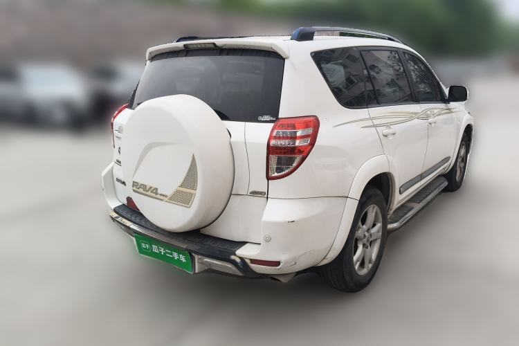 Used Toyota RAV4 2011 2.4L Automatic 4x4 Luxury Edition Rear Right 45 Deg