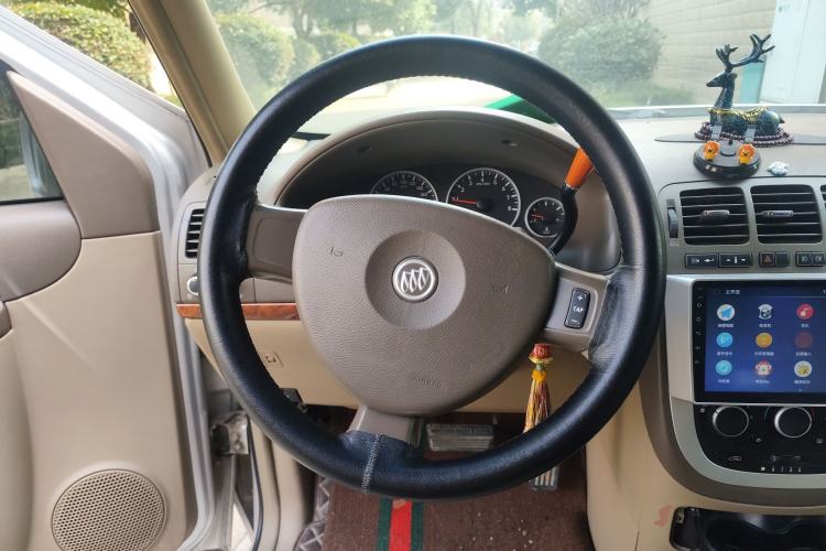 Used Buick GL8 2013 2.4L Classic Edition
