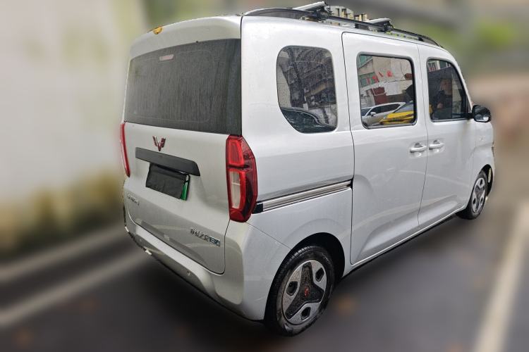 Used Wuling Zhiguang New Energy 2025 Model 305km Ambitious Edition