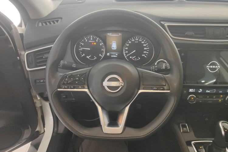 Used Nissan Qashqai 2023 Classic 2.0L CVT XV Comfort Edition
