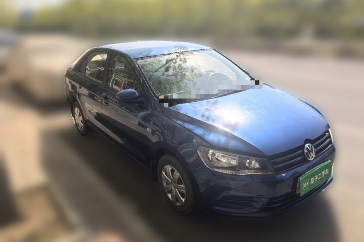 Used Volkswagen Jetta 2013 1.4L Manual Fashion Model Front Right 45 Deg