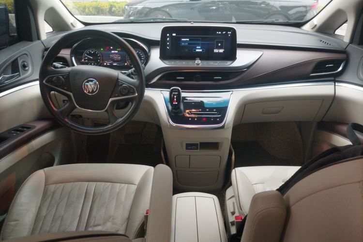 Used Buick GL8 2022 Land Executive Class 652T Prestige Model