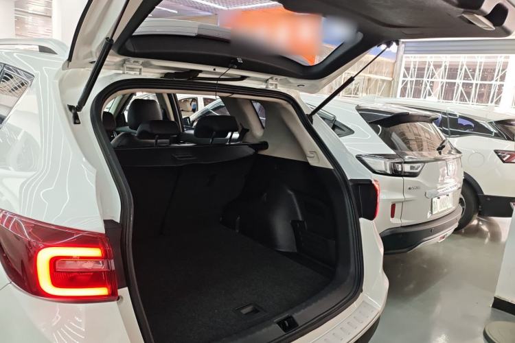 Used Dongfeng Aeolus AX7 2018 Classic 1.6T Automatic Luxury Model