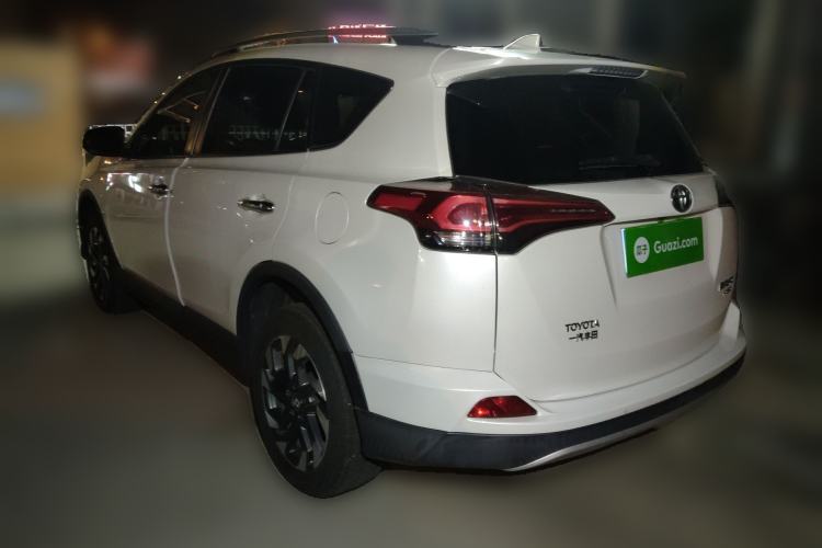 Used Toyota RAV4 2018 2.5L Automatic 4x4 Elite i Edition Rear Left 45 Deg