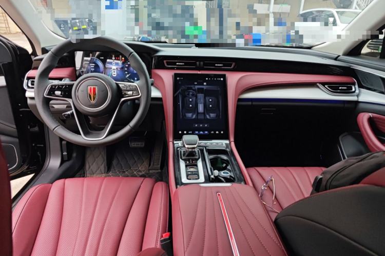 Used Hongqi H5 2025 2.0T Automatic Flag Edition – 500 000 Units Commemorative Version
