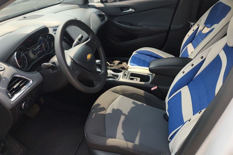 Used Chevrolet Cruze 2017 1.5L Automatic Pioneer Sunroof Edition