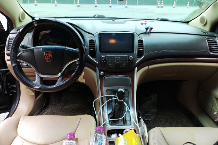 Used Roewe 950 2012 2.0L Comfort Edition Center Console