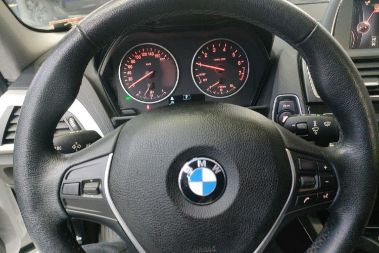 Used BMW 1 Series 2016 120i Leading Model